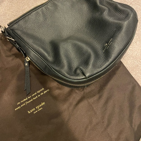 Kate Spade Tote - Picture 4 of 9